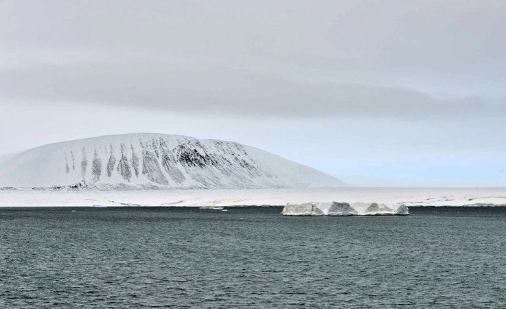 Der russische Inselarchipel Sewernaja Semlja liegt an der russischen Nordmeerku00fcste vor der Taymyr